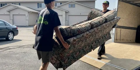 Fast and Easy Need Couch Removal in Montclair, NJ?