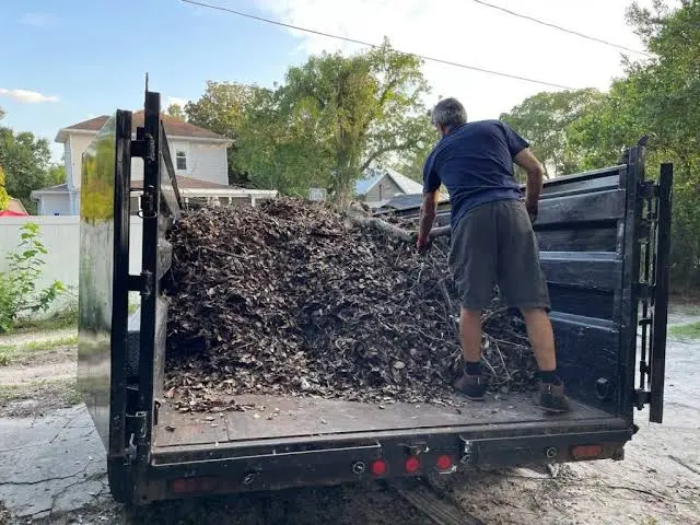 Yard Debris & Oversized Item Rem