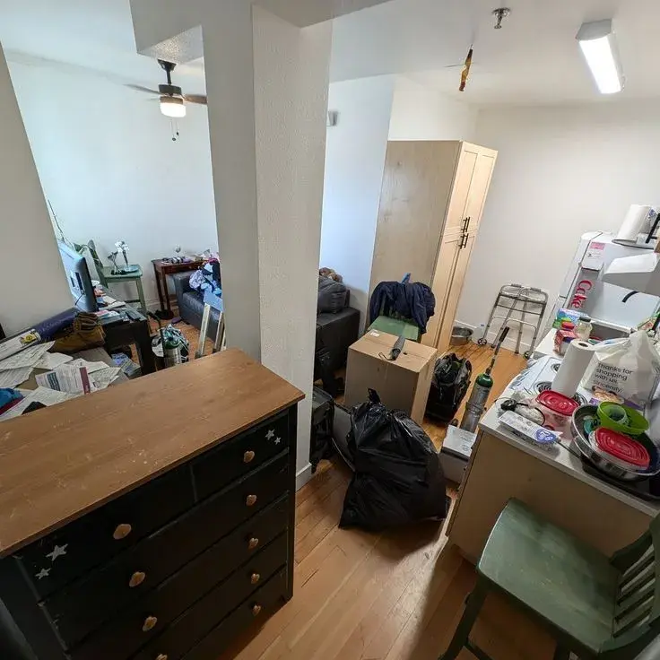 Professional Apartment Cleanout Services in Orange, NJ​